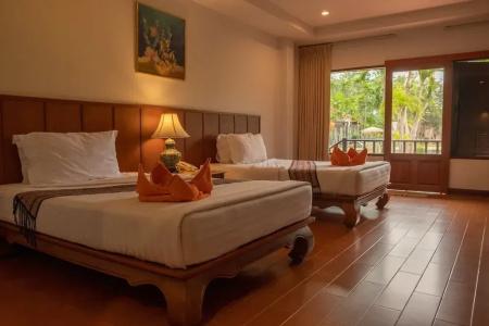 Sailom Bangsaphan - 90