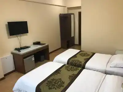 Munkh Khustai - 3