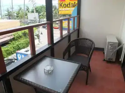 Friends Cafe Jomtien - 5