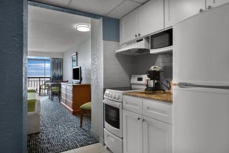 Dayton House - 70