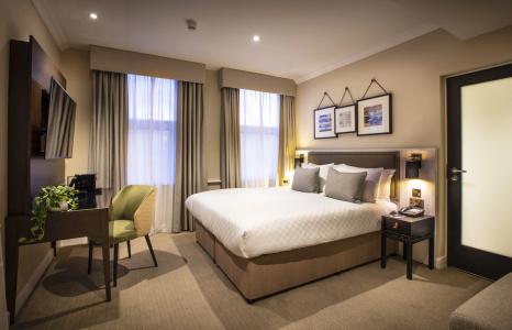 The Clermont London, Victoria - 4