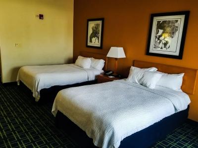 Fairfield Inn & Suites - 2