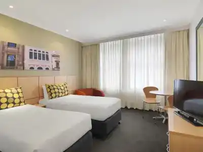 Travelodge Martin Place - 35