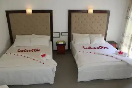 Thoddoo Inn - 7