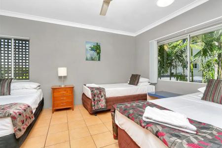 Cairns Reef Apartments & - 51