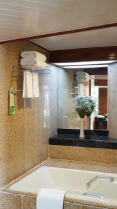 Holiday Inn Chiangmai, An Ihg - 141