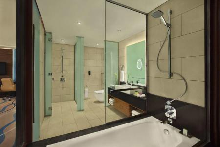 DoubleTree by Hilton and Residences Dubai – Al Barsha - 14