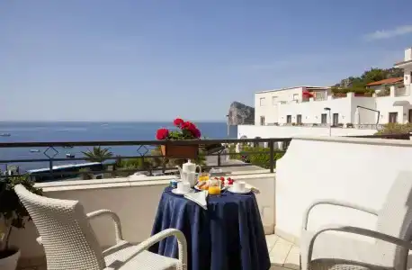 Punta Campanella Resort & Spa - 11