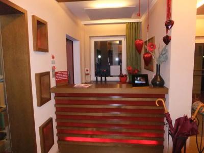 ApartChristine - 15