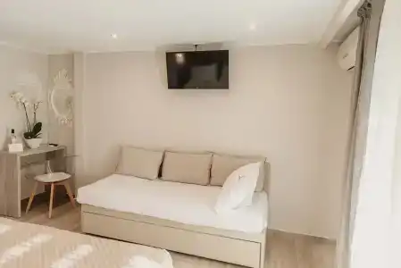 Ammos Beach Seaside Luxury Suites - 58