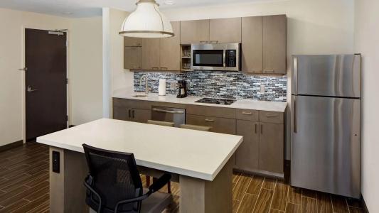 Hyatt House across from Universal Orlando Resort - 29
