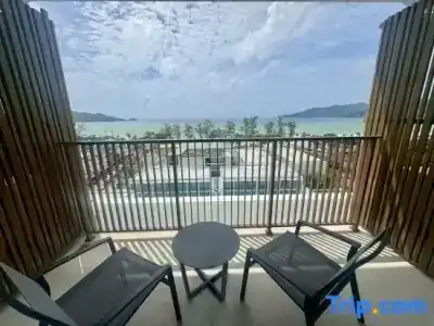 SeaCono Patong Beach Front - 128