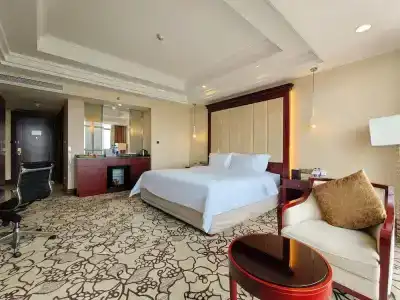 Soluxe Guangzhou - 34