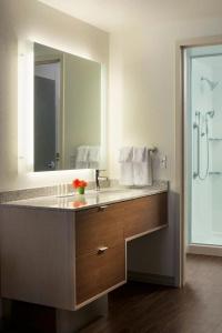 Residence Inn by Marriott Boston Downtown Seaport - 40
