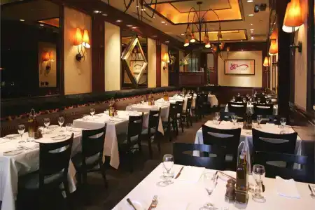 The Whitehall - 14
