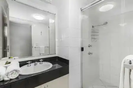 Noosa International - 45