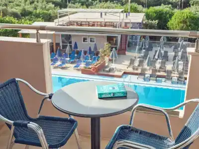 Koukounaria & Suites - 40