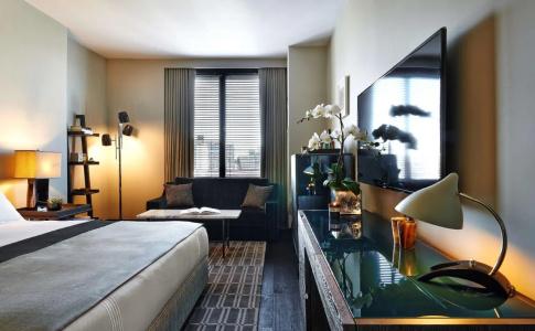 Sixty Soho - 3