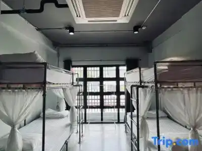Bloo Hostel - 47