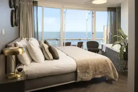 De Pier Suites - 30