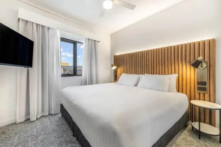 Adina Apartment Barrack Plaza - 46