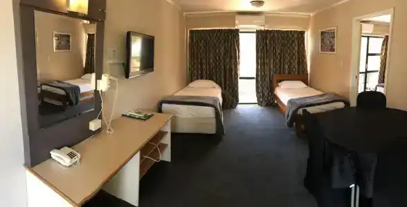 Ascot Epsom - 39