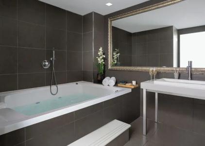 Sea Executive Suites - 160