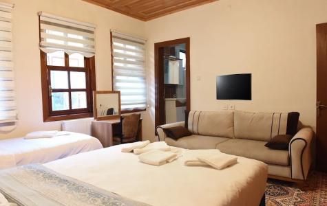ÖZ Butik Otel Antik Kent Myrleia - 75