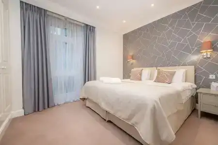Manson Place - 167