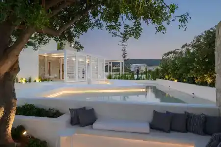 The Island Concept Luxury Boutique - 8