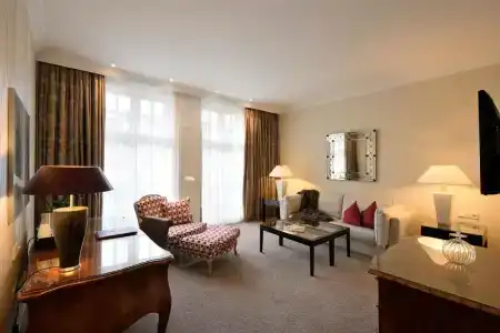 Kastens Luisenhof - 80