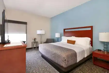 Best Western Plus - 121