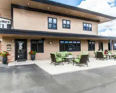 Rodeway Inn & Suites Downtowner-Rte 66 - 8