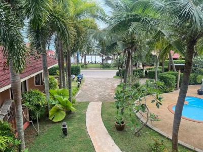 Lanta Seafront Resort - 97