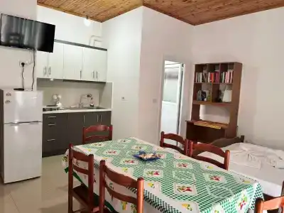 Dollomaja Ksamil - 11