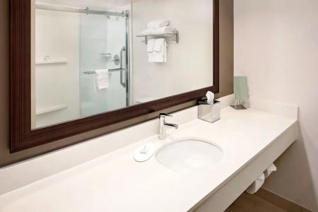 Courtyard by Marriott Fort Lauderdale North/Cypress Creek - 40