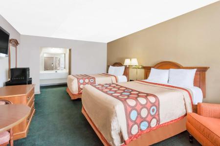 Super 8 by Wyndham - 3