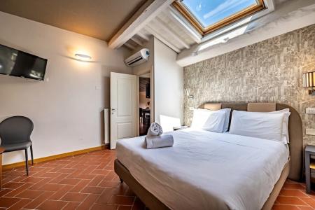 Martelli 6 Suite & - 142