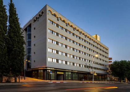 Granada Center - 1