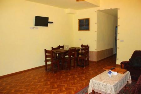 Kataryn Hostel - 10
