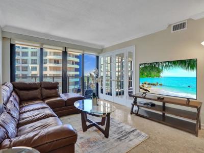 The Alexander All Suites - 675