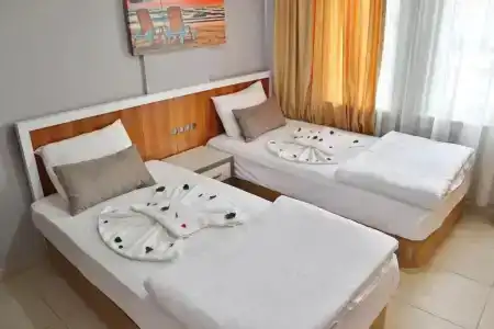 Kleopatra Coral Apart - 40