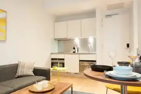 Premier Suites Plus Rotterdam - 25