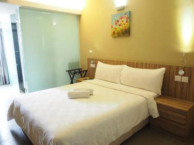 Mornington Medan - 30