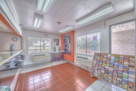 6 San Antonio, Tx Six Flags Fiesta Tx - La Cantera Area - 10