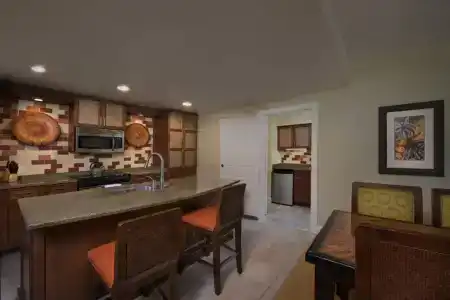 Marriott Lakeshore Reserve - 32