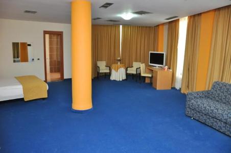 Airport Tirana - 125
