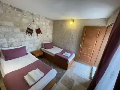 Dede Cave - 5