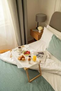 Boho Prague - Small Luxurys - 47