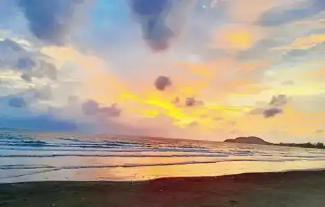 Chanchaolao Beach - 13